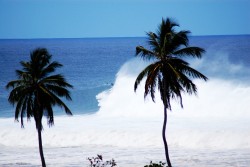 Sketchy drop at Tres Palmas.